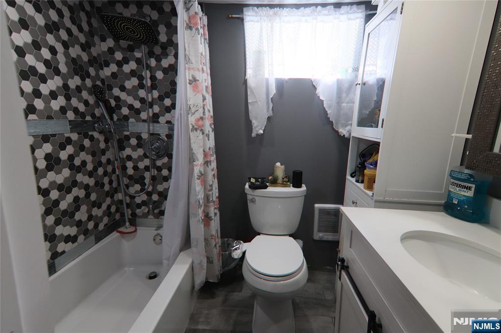 4 Sheridan Street — photo 8