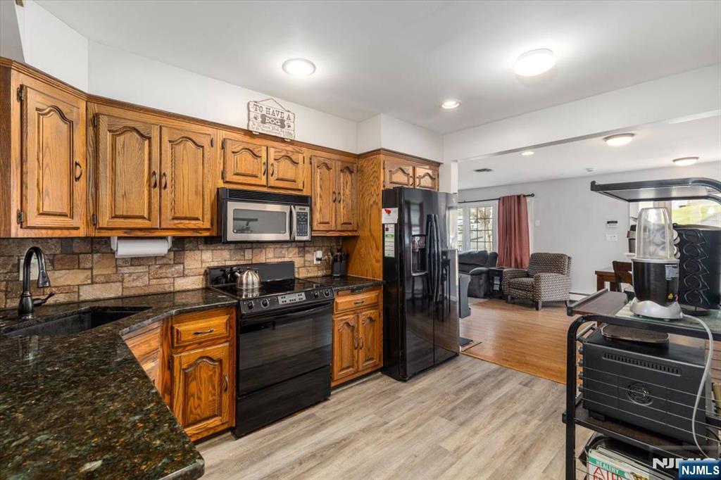 245 Barnert Avenue - Photo 4
