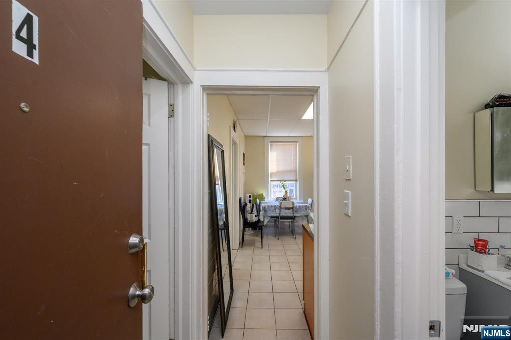 427-429 N 12th Street