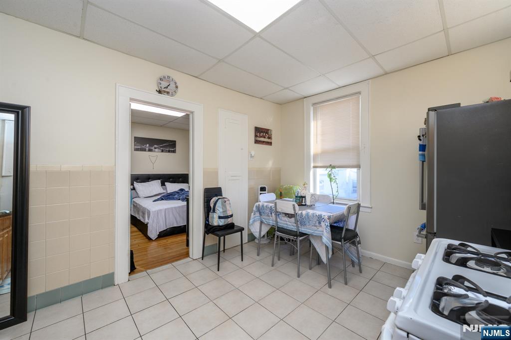 427-429 N 12th Street