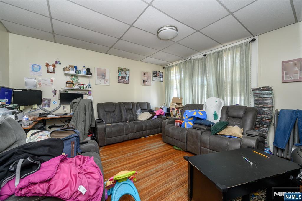 427-429 N 12th Street