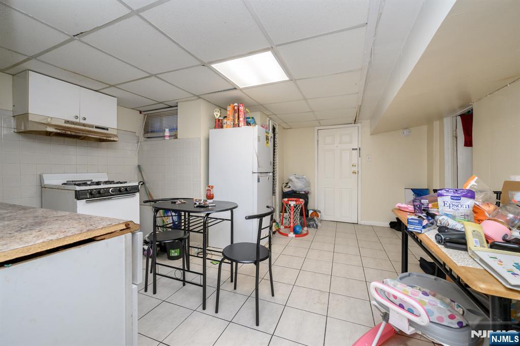 427-429 N 12th Street