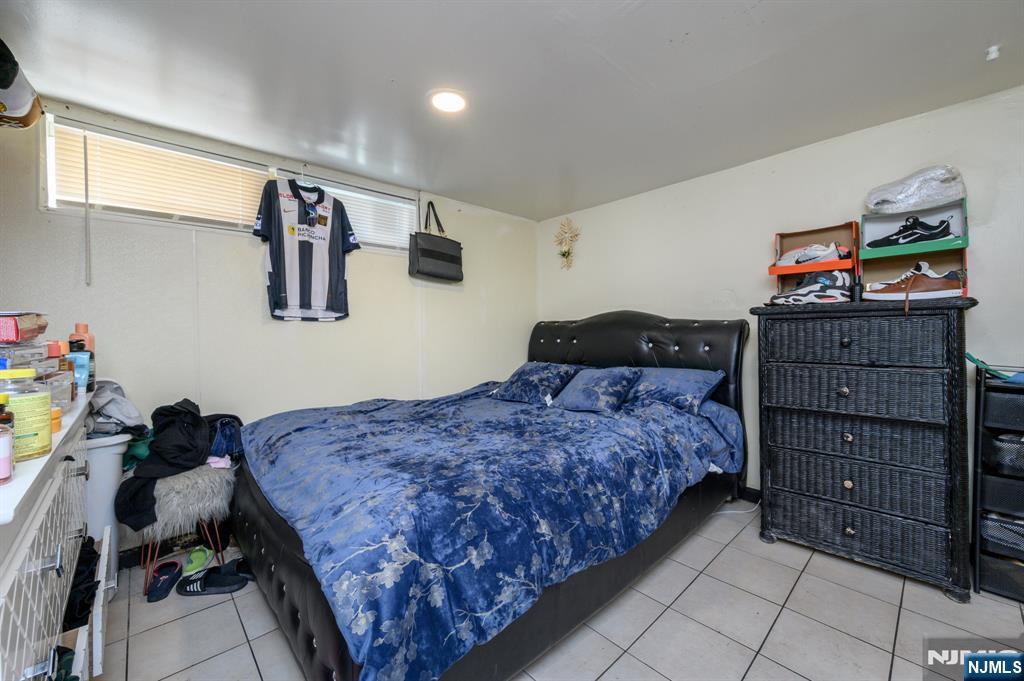 427-429 N 12th Street