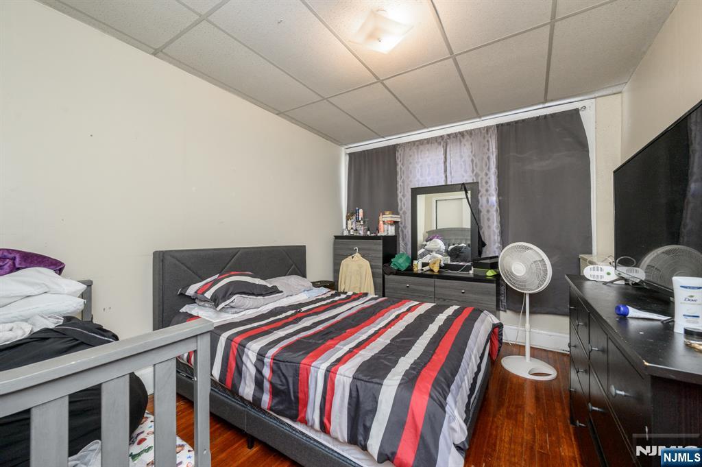 427-429 N 12th Street