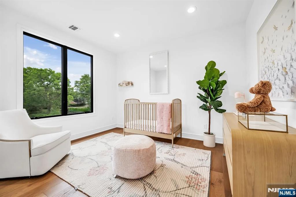 2 Skye Drive, Paramus, NJ, 07652