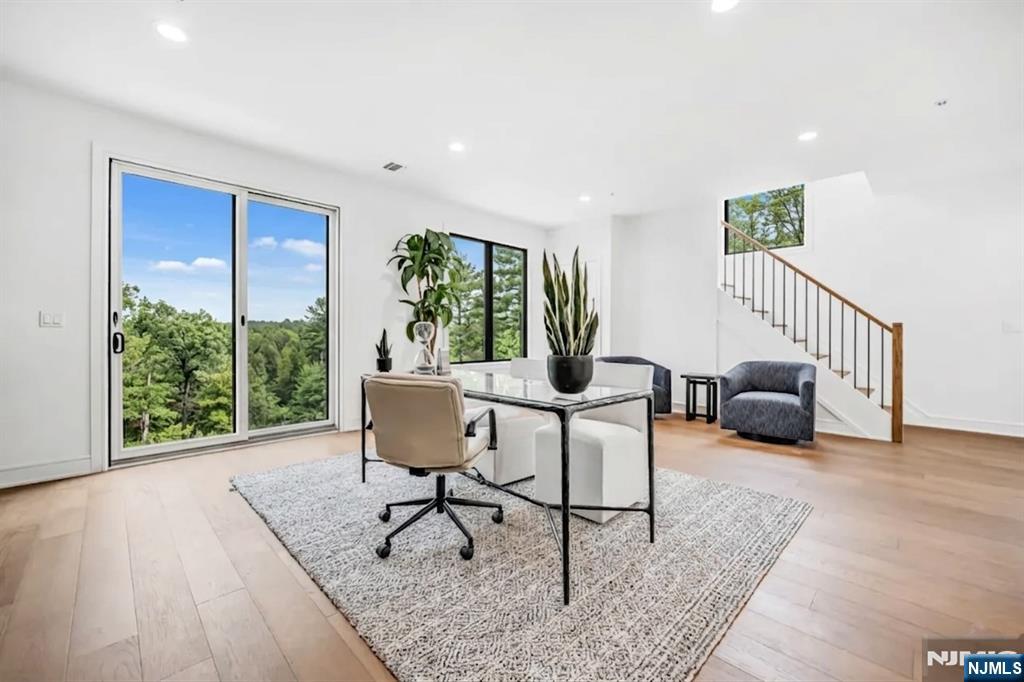 2 Skye Drive, Paramus, NJ, 07652