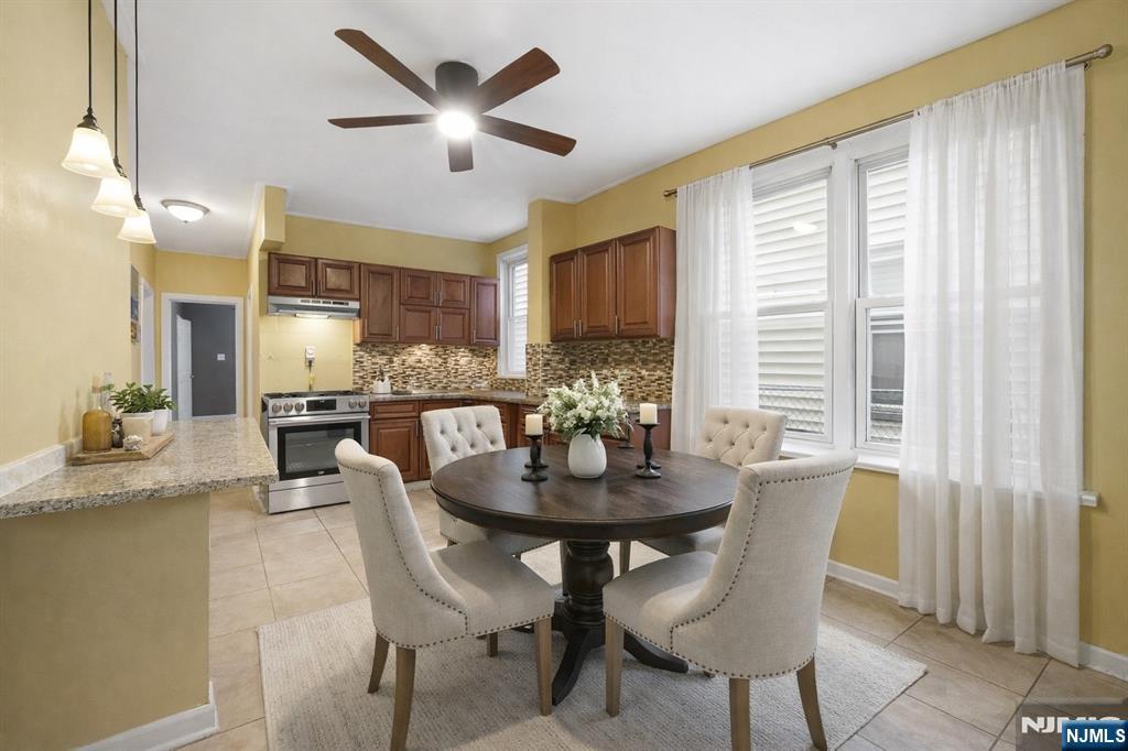 375 6th Avenue - Photo 5