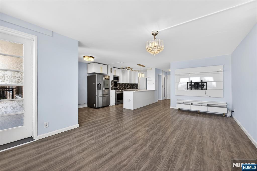 10 Huron Avenue 8J - Photo 5
