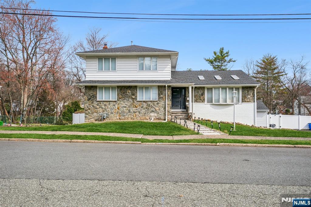 13 Munsey Road
