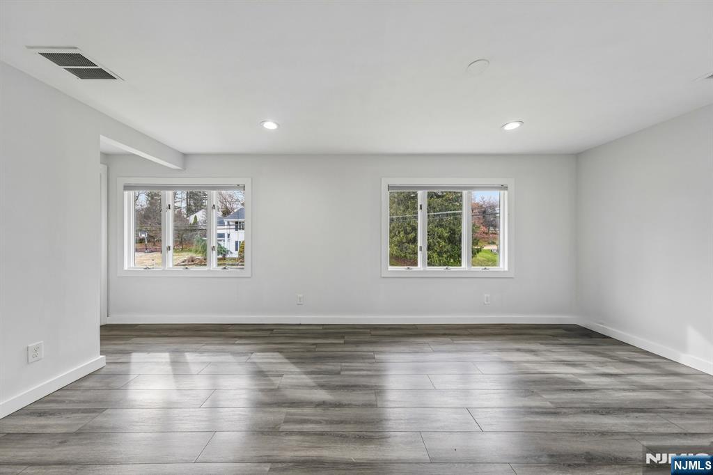 13 Munsey Road, Emerson, NJ, 07630