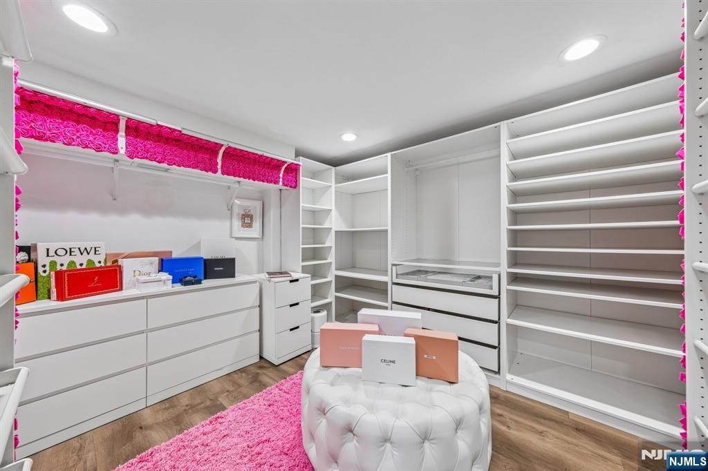 13 Munsey Road, Emerson, NJ, 07630