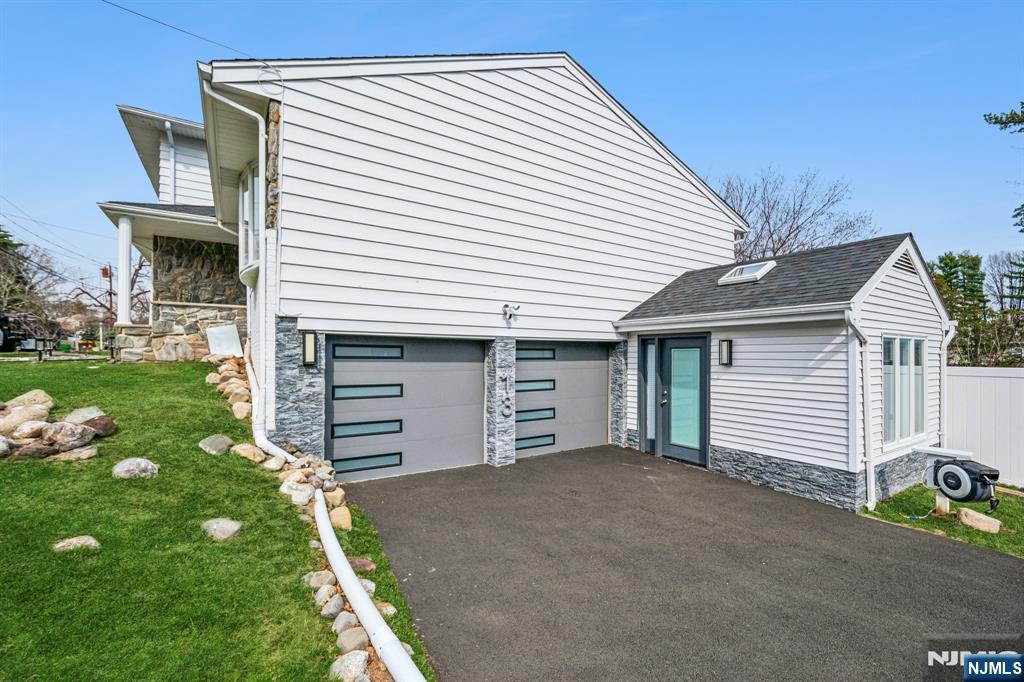 13 Munsey Road, Emerson, NJ, 07630