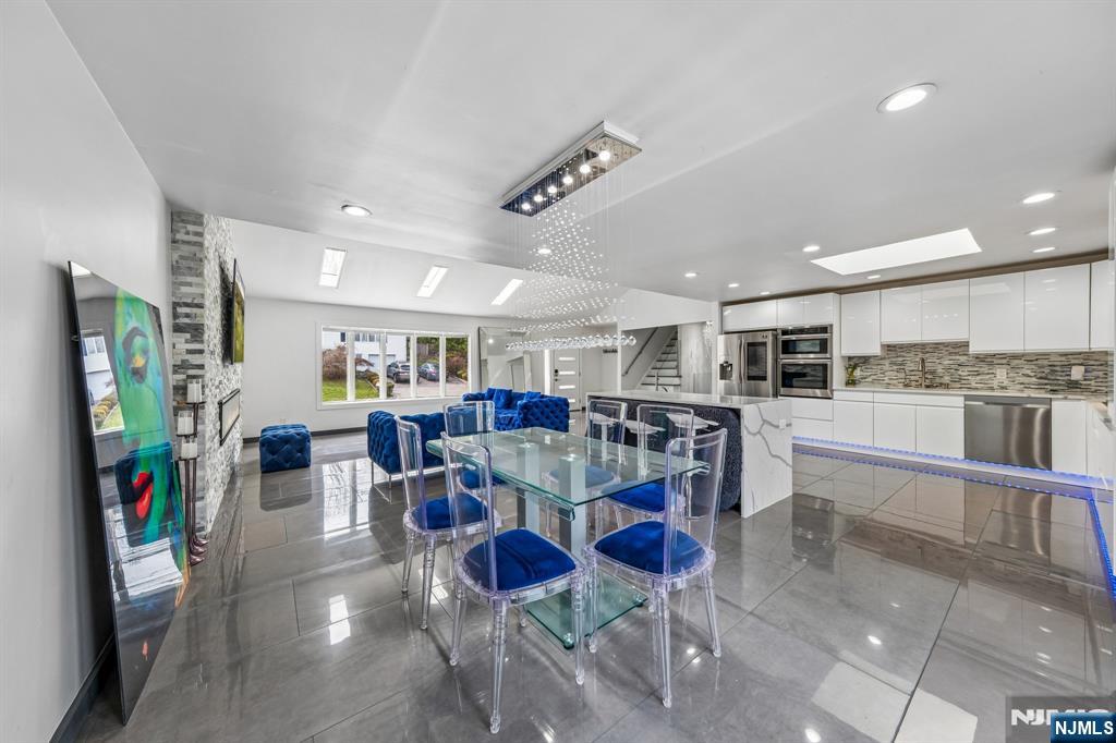 13 Munsey Road, Emerson, NJ, 07630