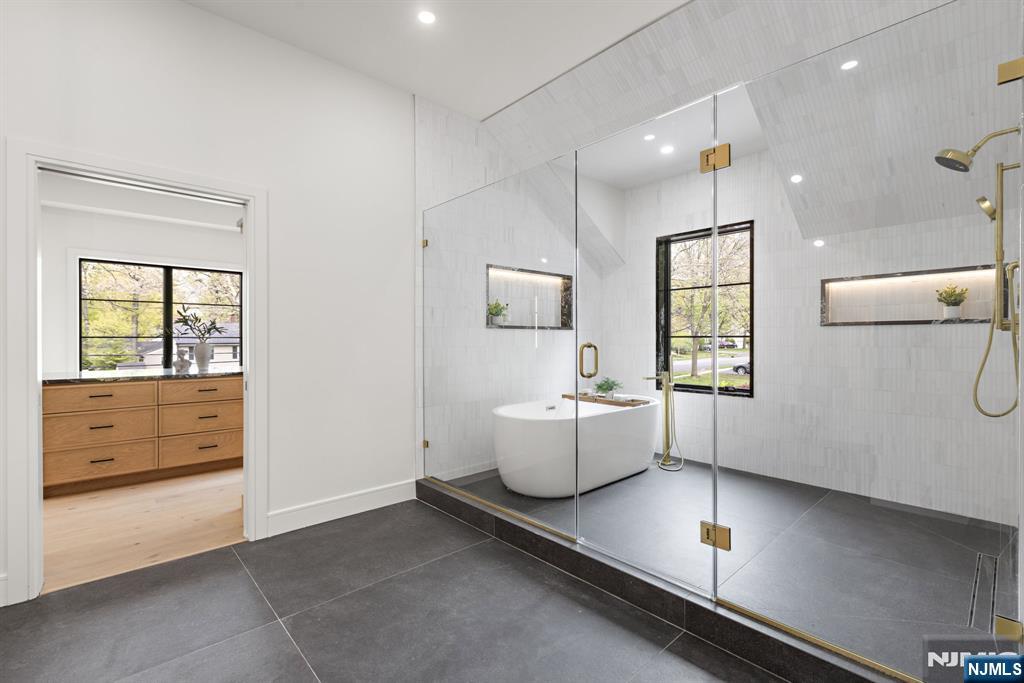 A spa-like bath with a huge wetroom