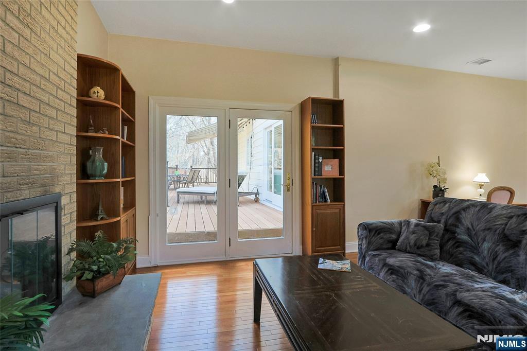 42-08 Cosgrove Court, Fair Lawn, NJ, 07410