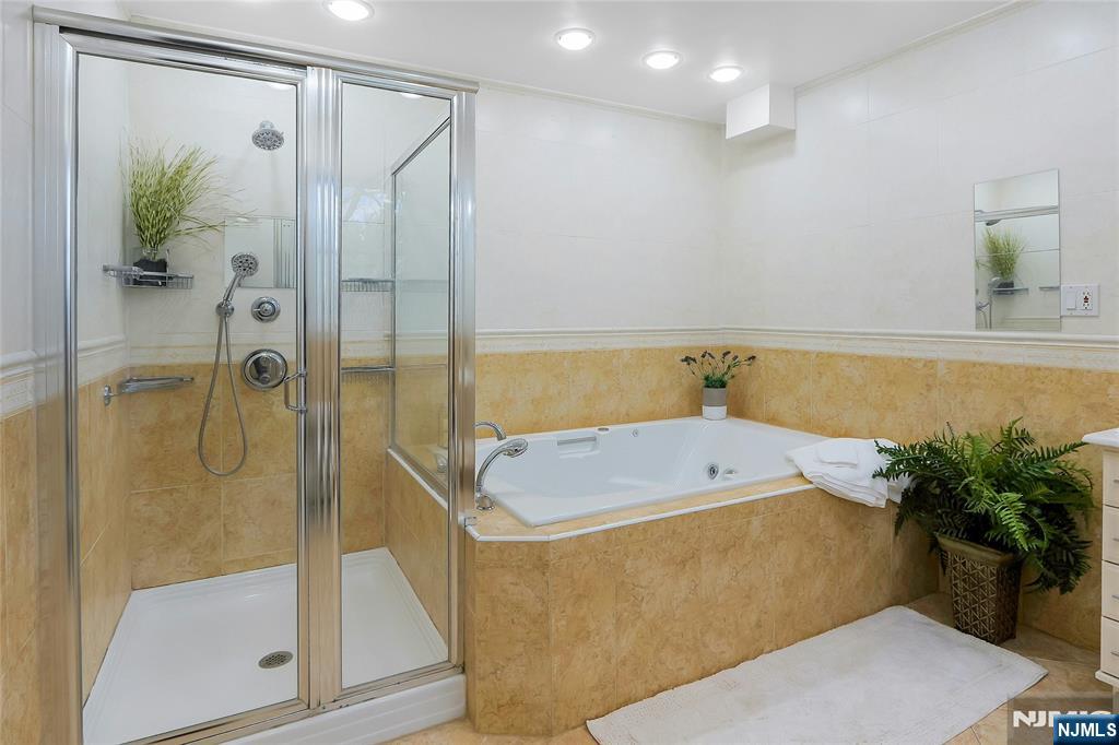 42-08 Cosgrove Court, Fair Lawn, NJ, 07410