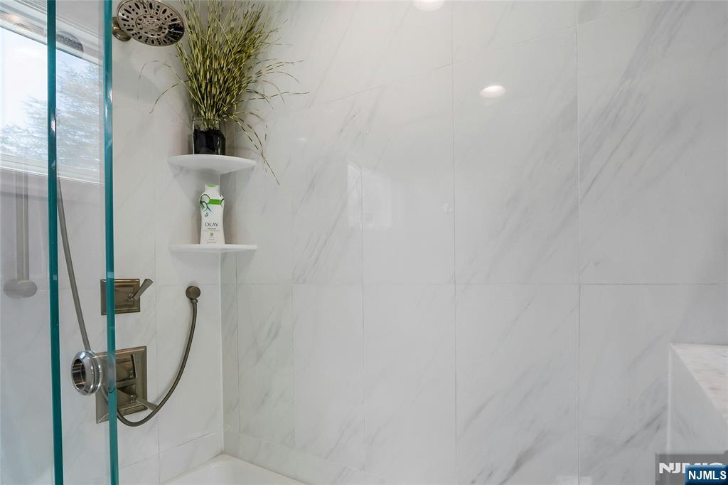 42-08 Cosgrove Court, Fair Lawn, NJ, 07410