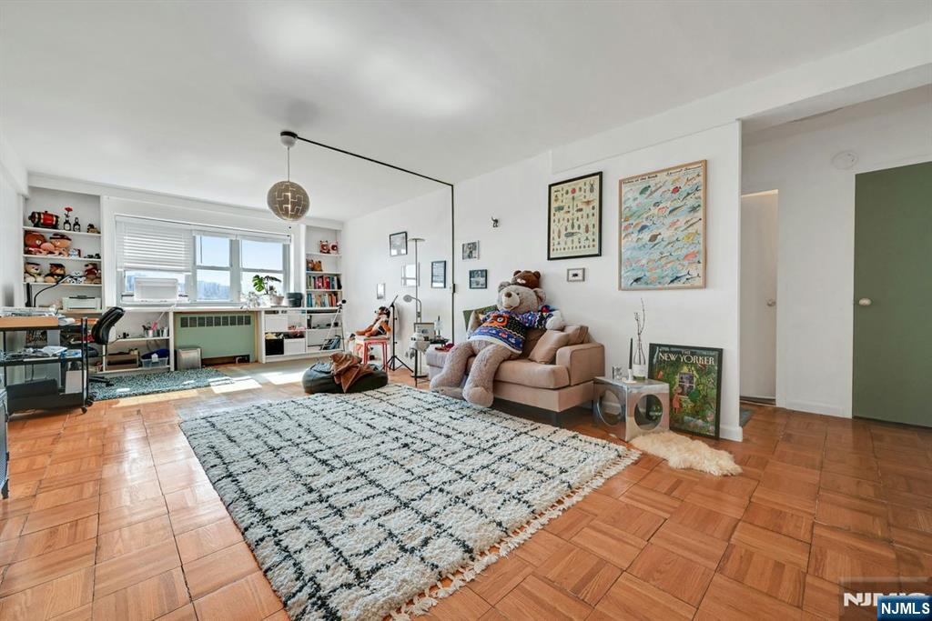 208 Anderson St #S5A, Hackensack, NJ 07601
