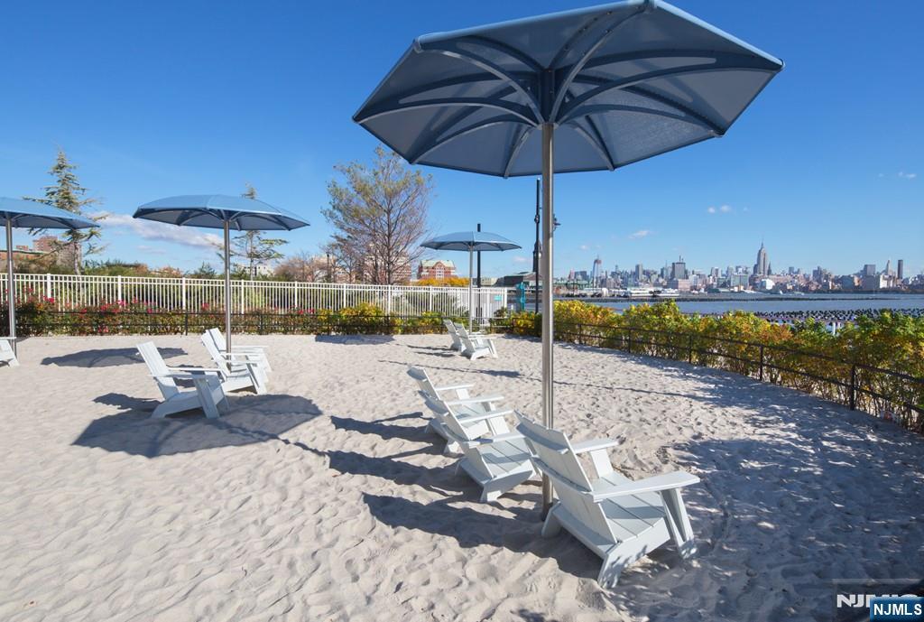 20 Newport Parkway #2306