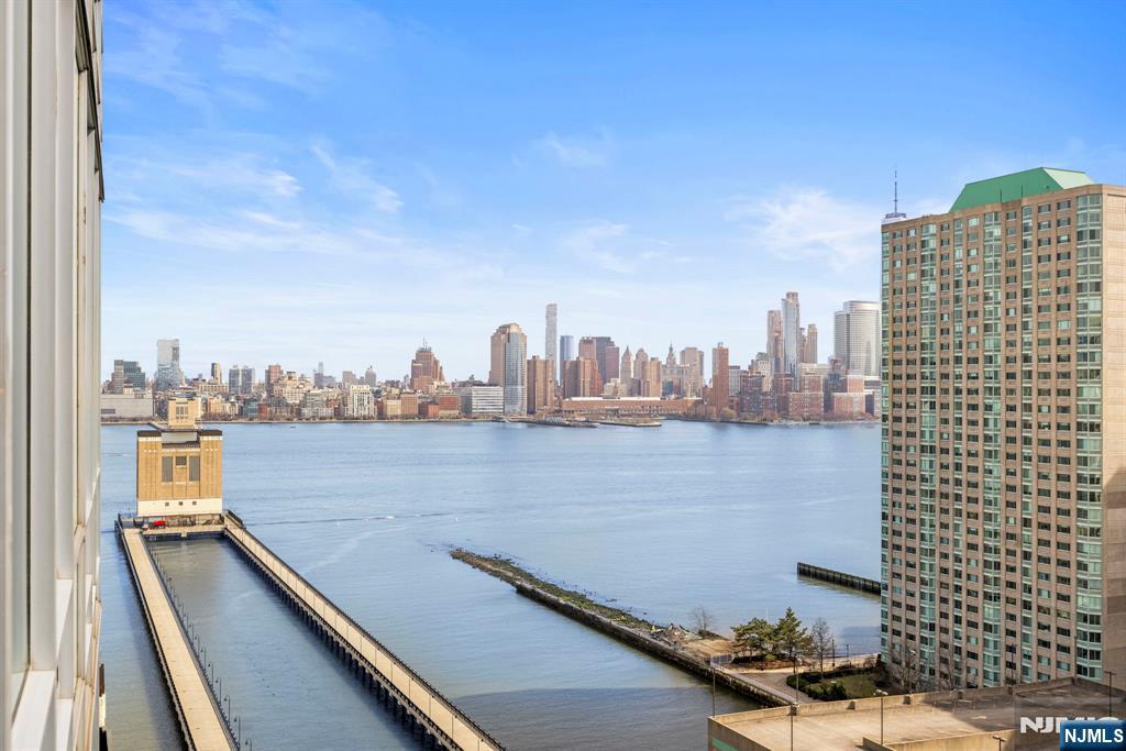 20 Newport Parkway #2306