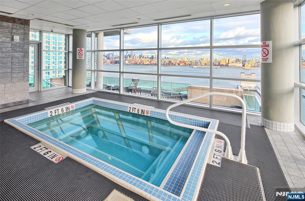 20 Newport Parkway #2306