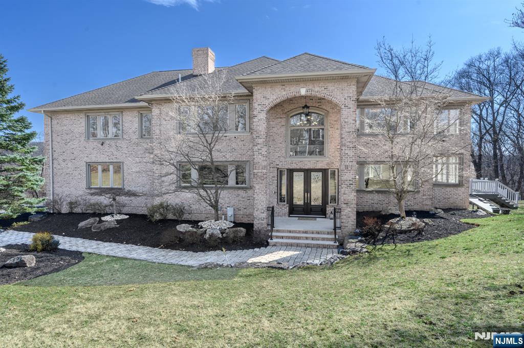 47 Wilson Avenue - Photo 1