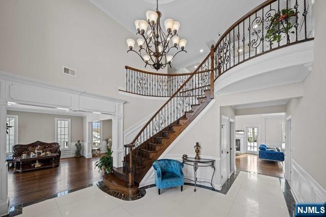 160 Lawrence Drive - Photo 4