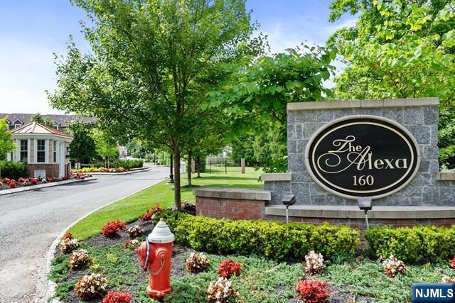 11 Gabriel Court UNIT 11, Paramus, NJ, 07652