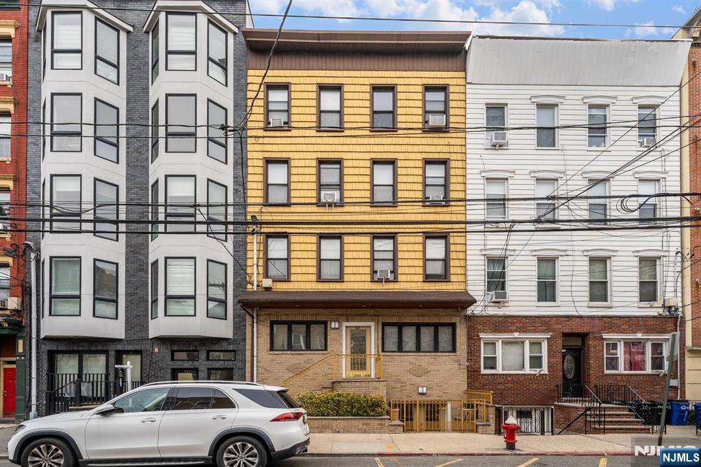 413 Adams Street - Photo 1