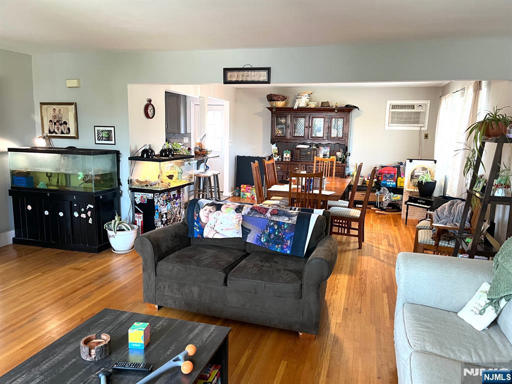 15 Vogt Lane, Little Ferry, NJ, 07643