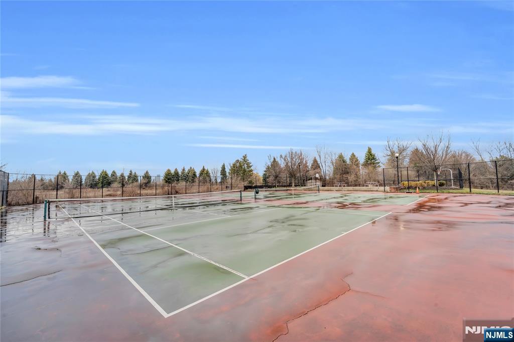 101 Shearwater Court #25