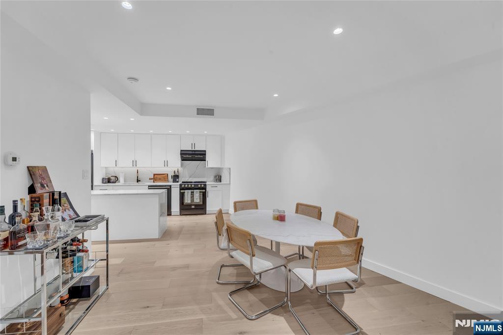 101 Shearwater Court #25