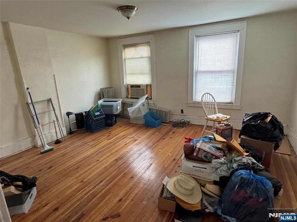 680 1/2 Chestnut Street - Photo 3