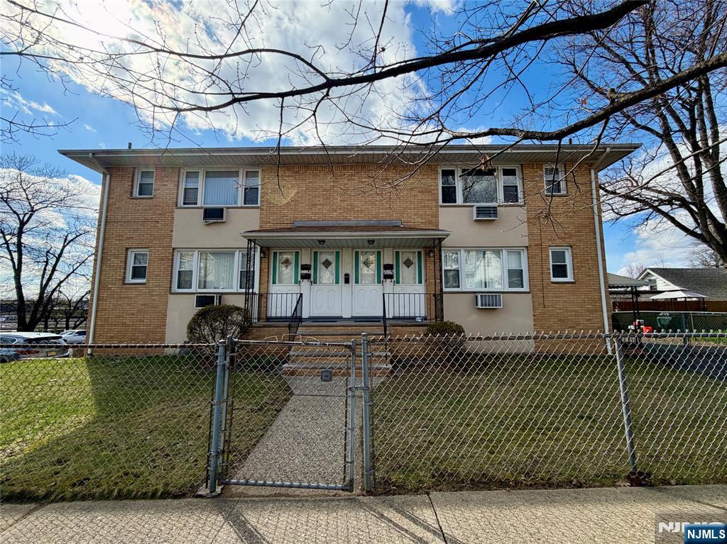 24 5th Street