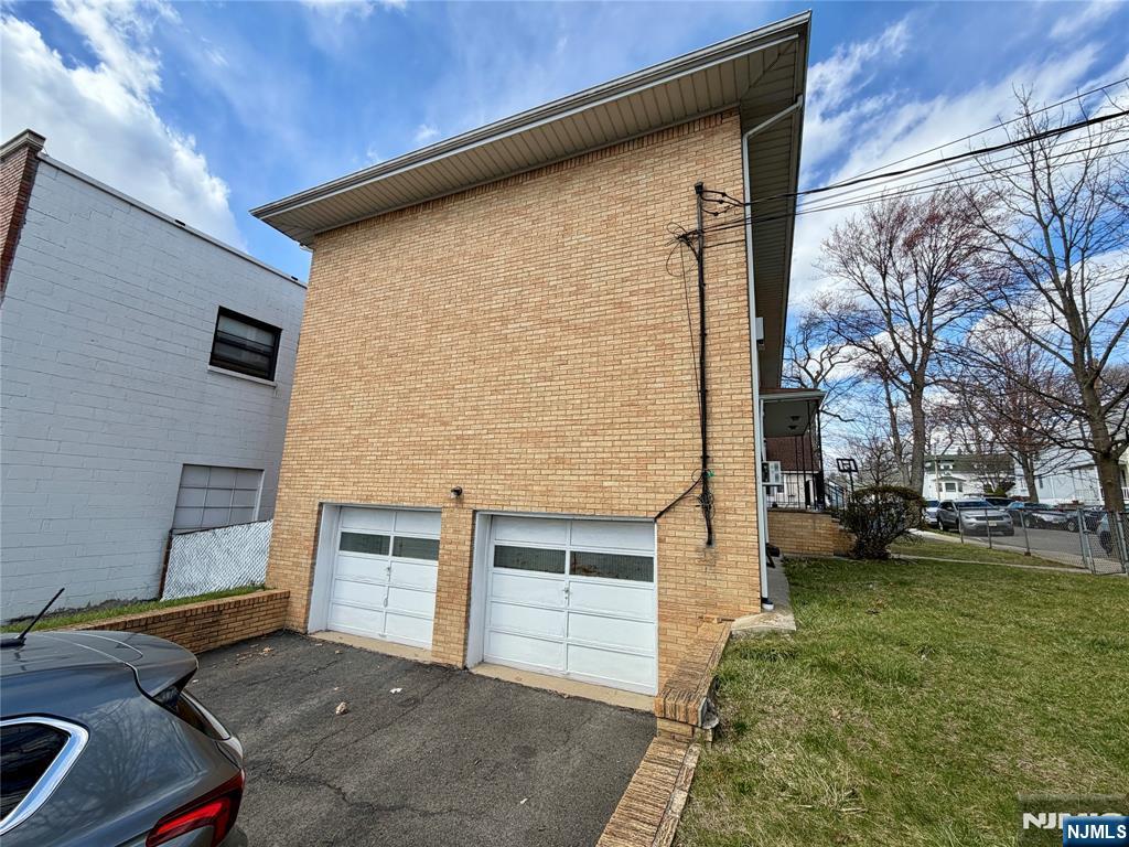 24 5th Street - Photo 3