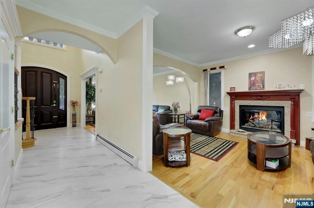 627 Concord Street