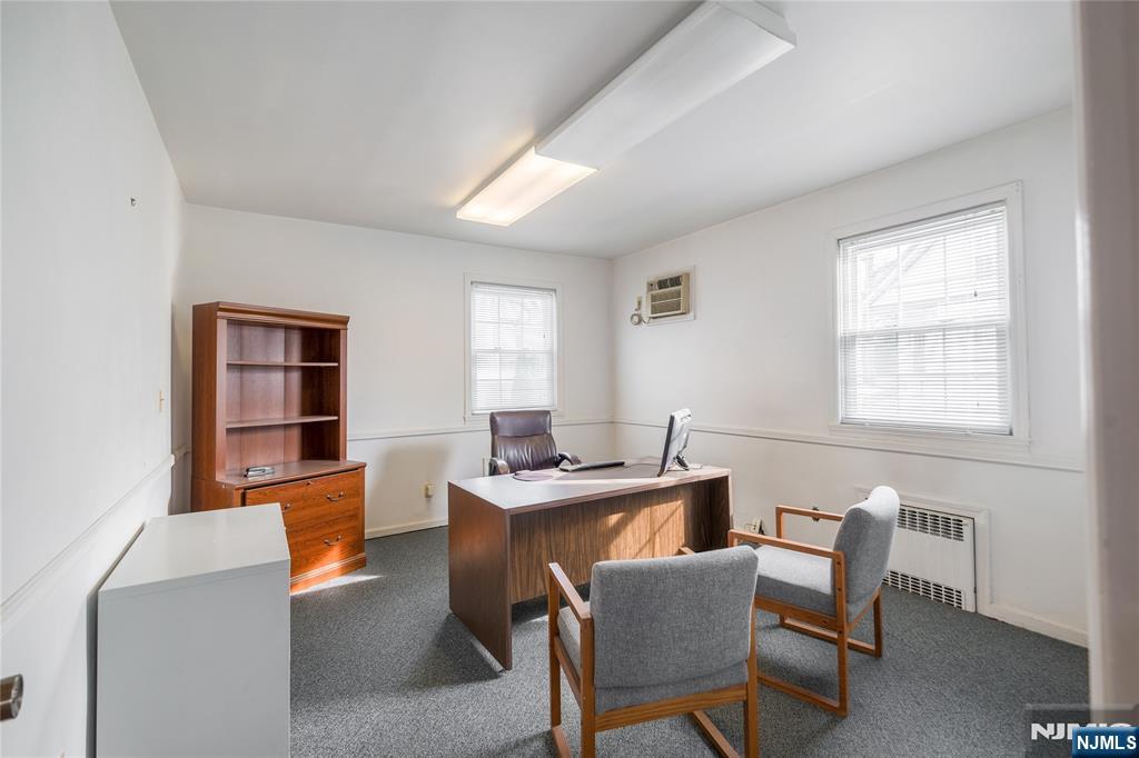 9 Lincoln Avenue - Photo 5