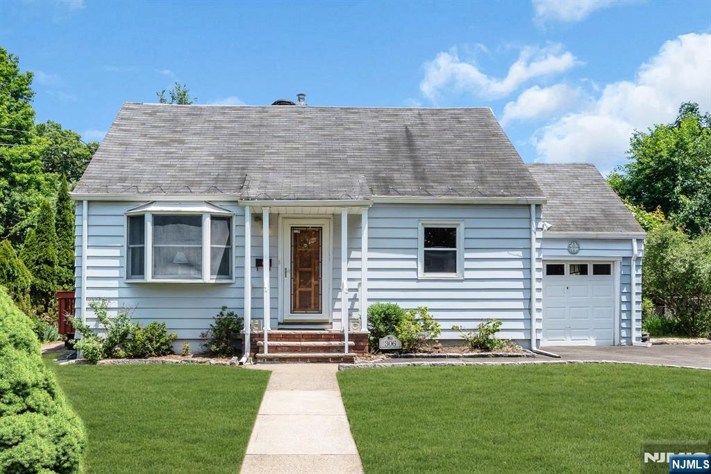 306 Highland Street - Photo 1