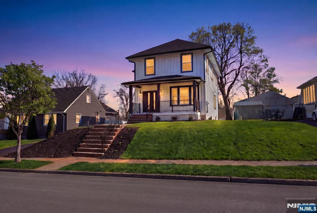 47 Darling Avenue - Photo 1
