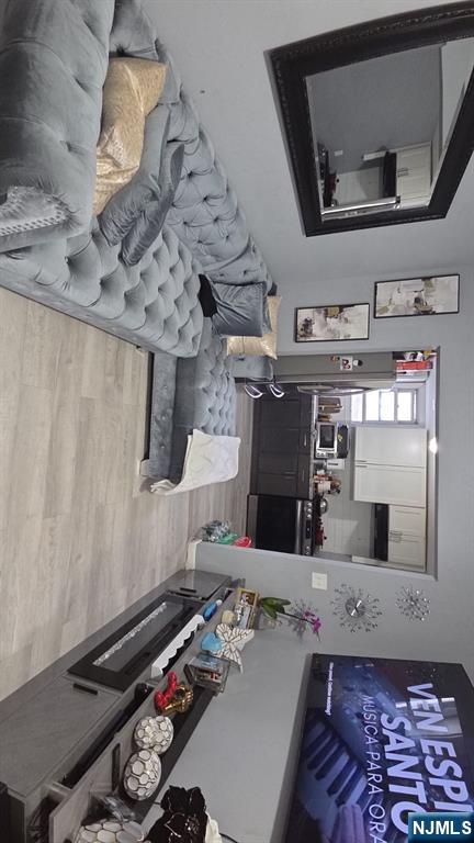 699-701 Frelinghuysen Avenue, Newark, NJ, 07114