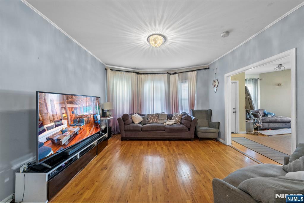 38-40 Nairn Place - Photo 3