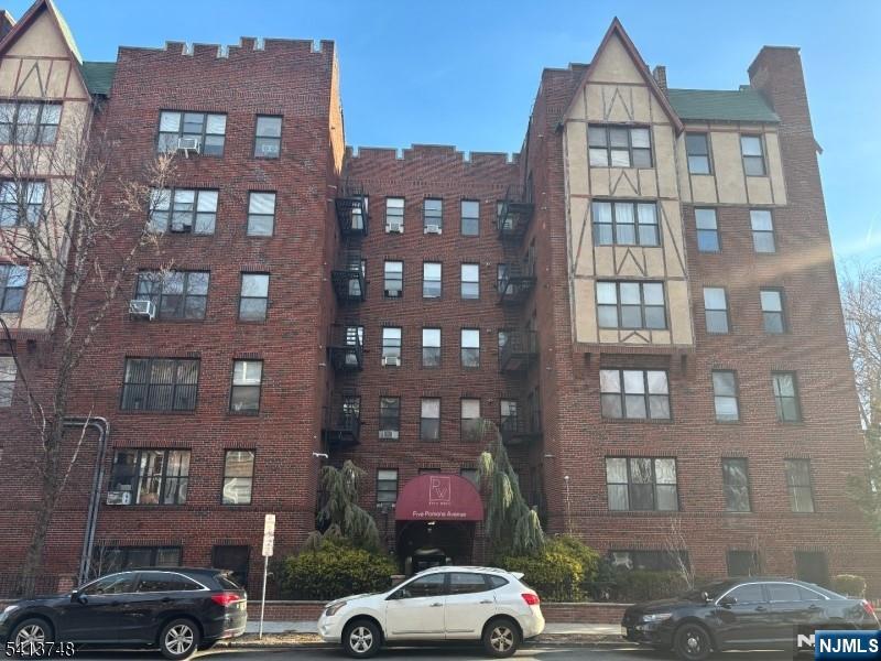 5 Pomona Avenue UNIT 1401, Newark, NJ, 07112