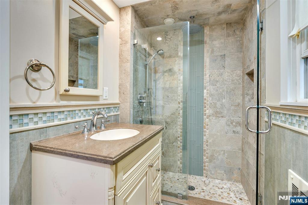 65 Merrison Street, Teaneck, NJ 07666 Listing Photo  24