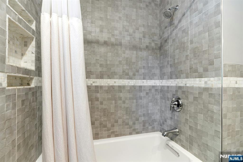 65 Merrison Street, Teaneck, NJ 07666 Listing Photo  27