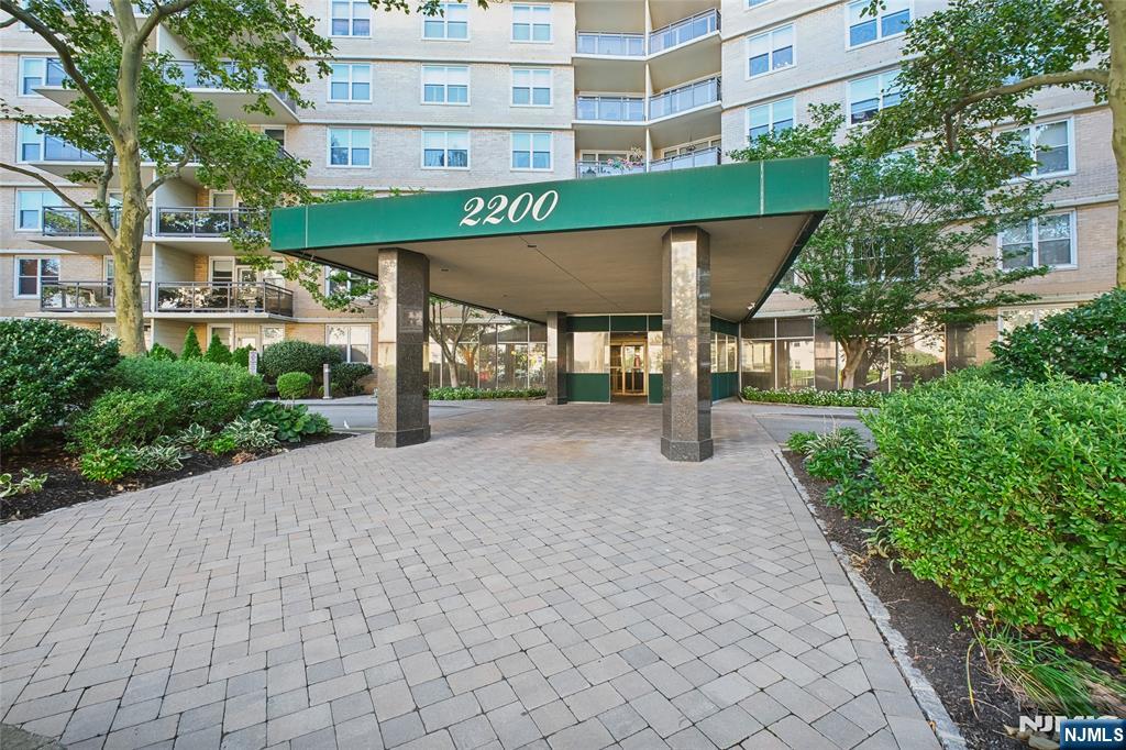 MLS Number 26009773 - 1 bed,1 bath, Condo/Coop/Townhouse Property for ...