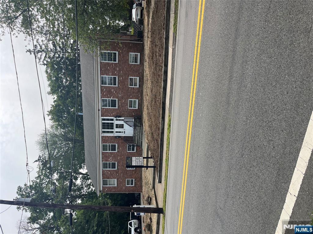 185 Broadway UNIT 2nd floor, Hillsdale, NJ, 07642