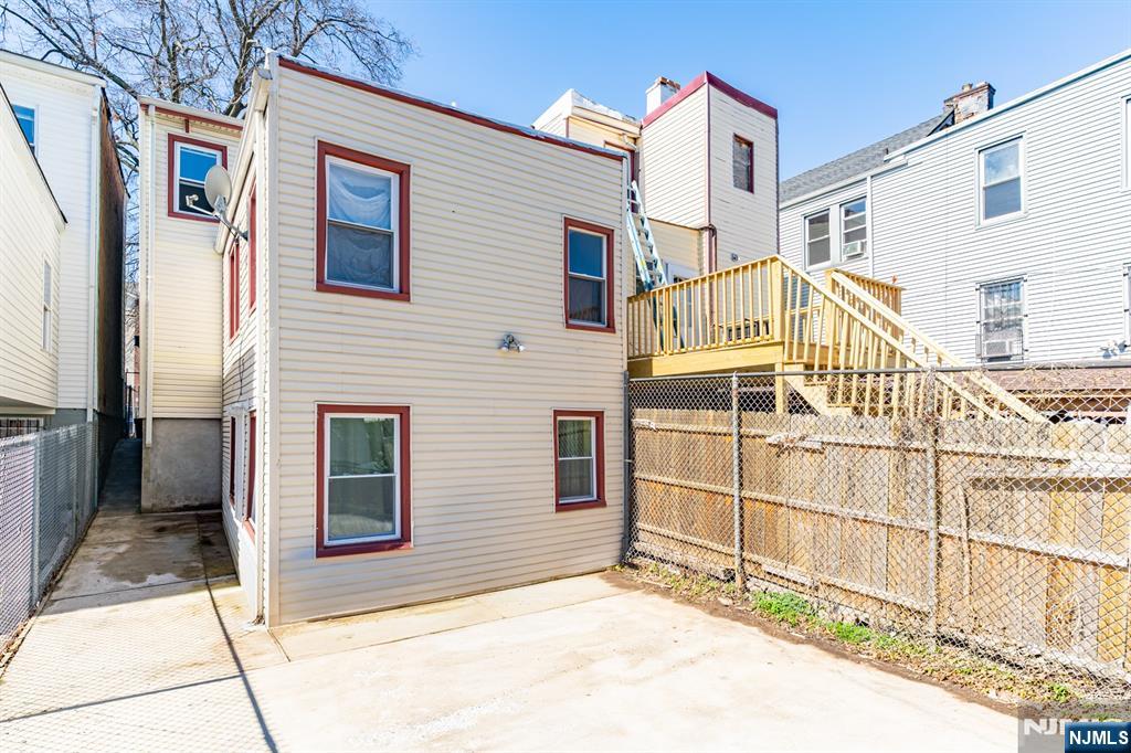 61 Cutler Street