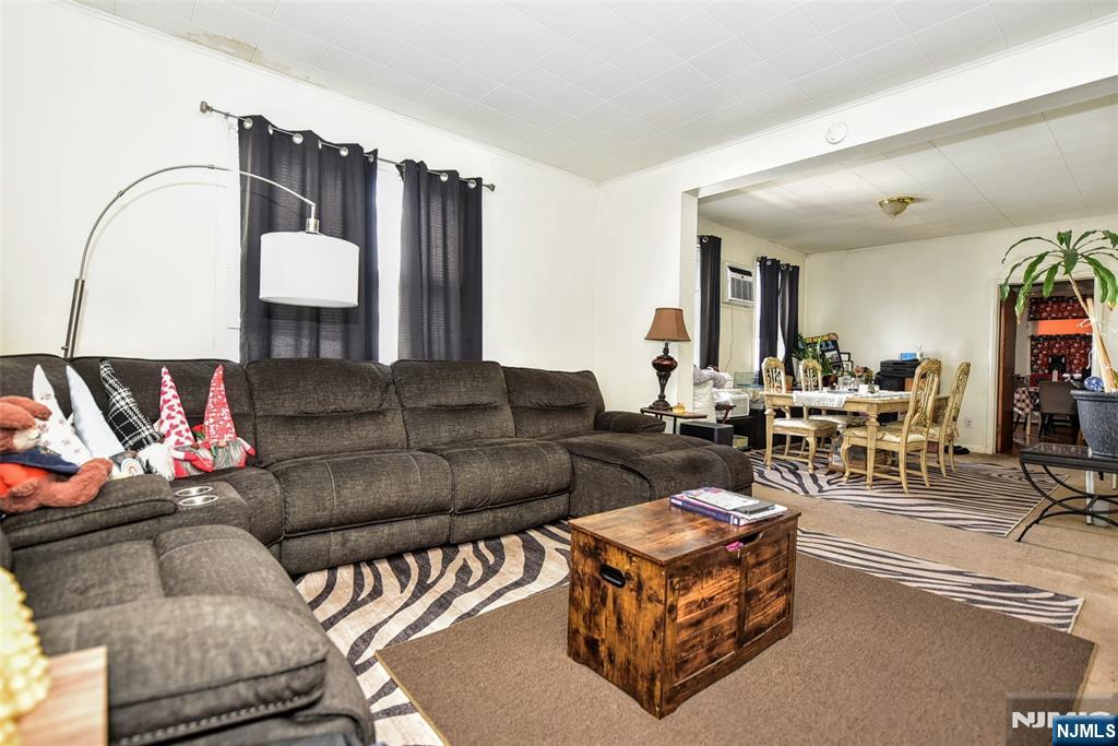 142 S Main St, Hackensack, NJ 07601
