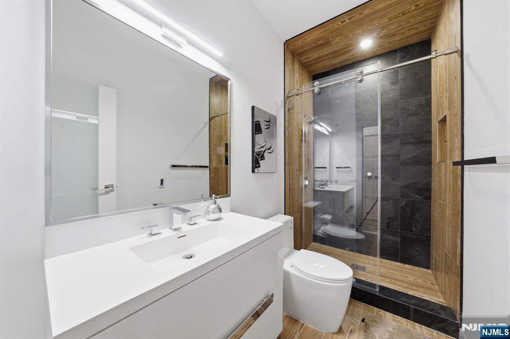 55 Oxford Drive, Tenafly, NJ, 07670