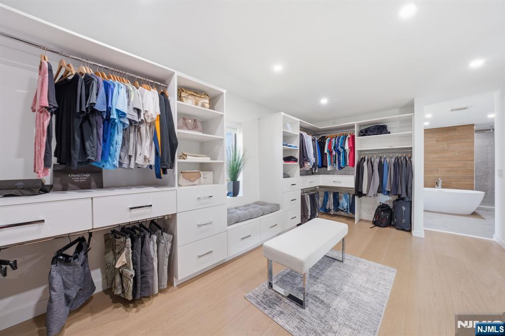 55 Oxford Drive, Tenafly, NJ, 07670